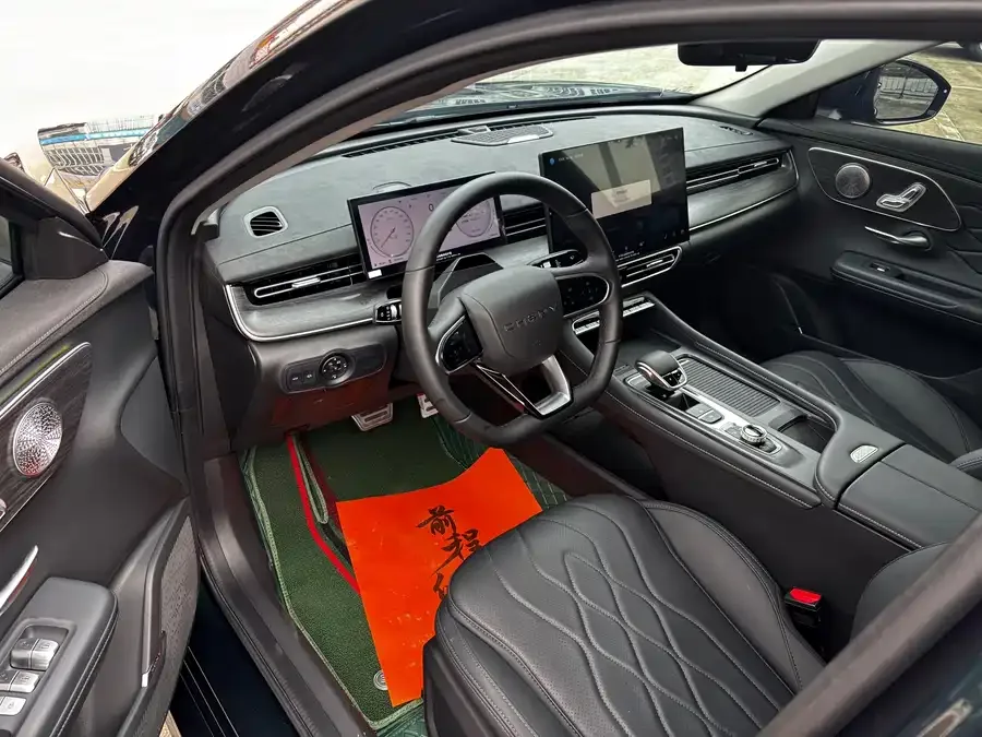 Chery Arrizo 8 PRO Chery Arrizo 8 PRO 2025 2.0T DCT Premium Edition 2025 — миниатюра 4