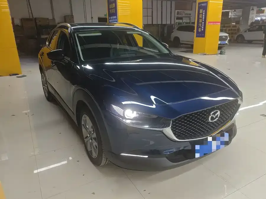 Mazda CX-30 2021 2.0L Automatic Jiayue Edition 2022 — миниатюра 4