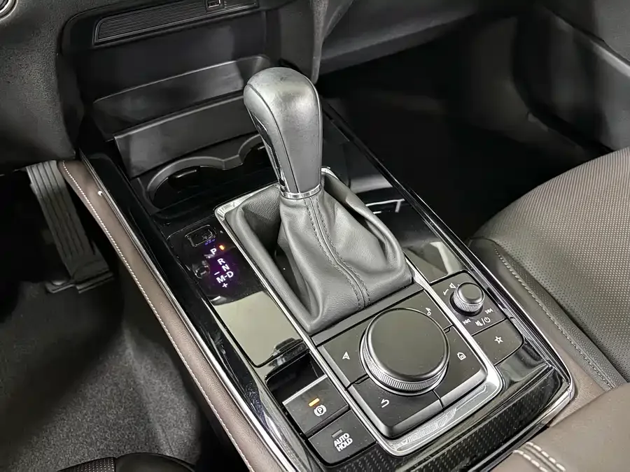 Mazda CX-30 2021 2.0L automatic Yaoyue type 2022 — миниатюра 4