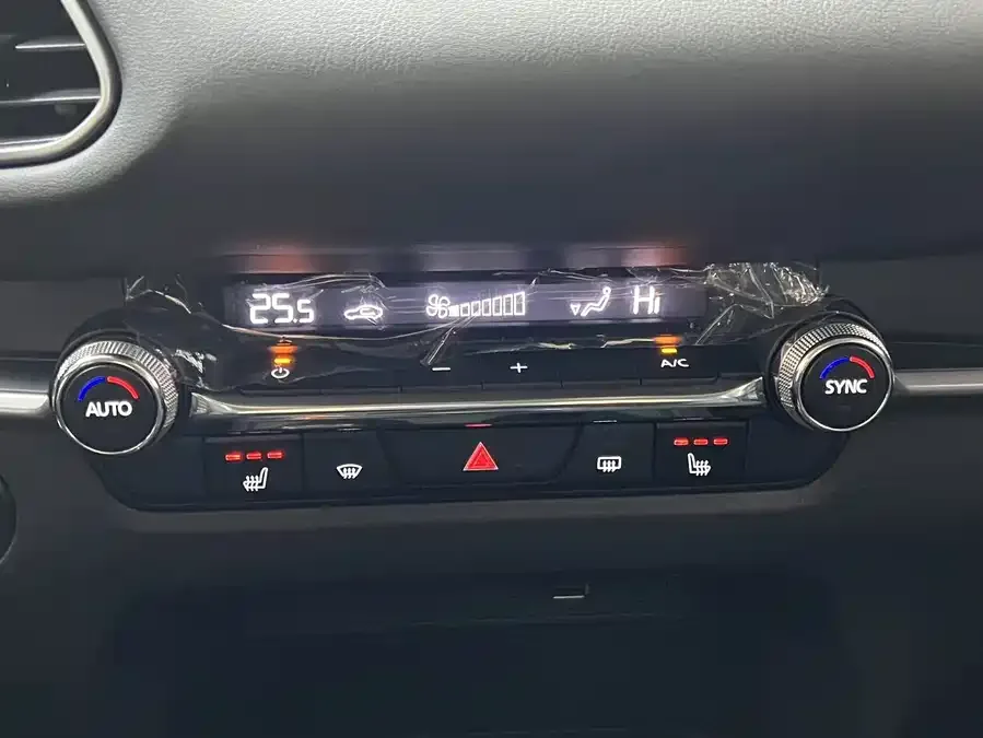 Mazda CX-30 2022 2.0L Automatic Quality Edition 2022 — миниатюра 3