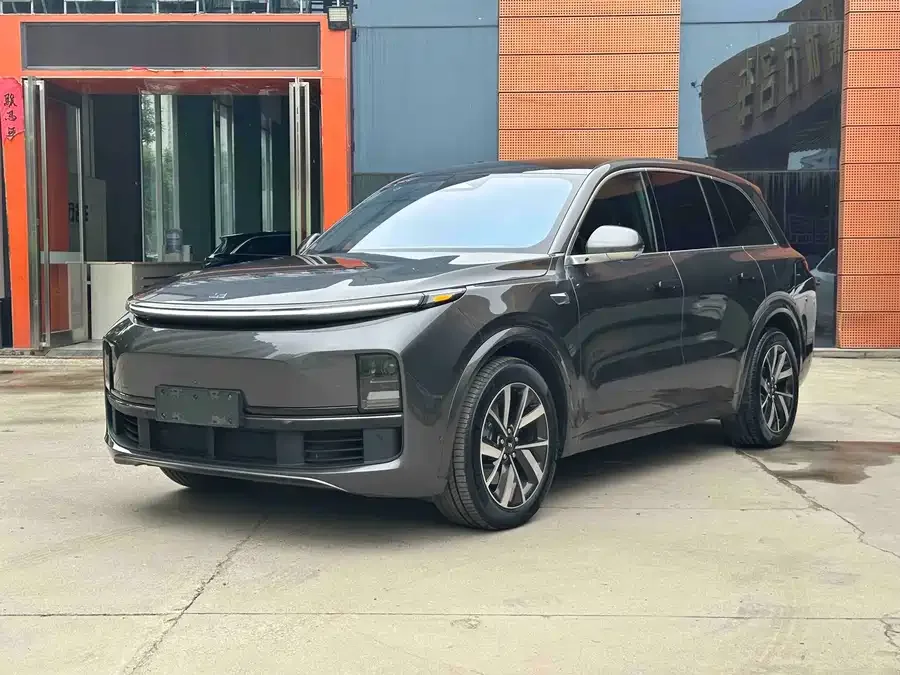 Li Xiang L8 2022