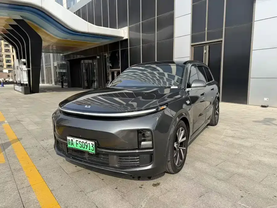 Li Xiang L8 2023