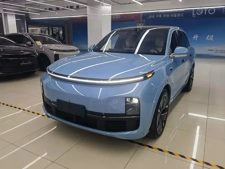Li Xiang L8 2025