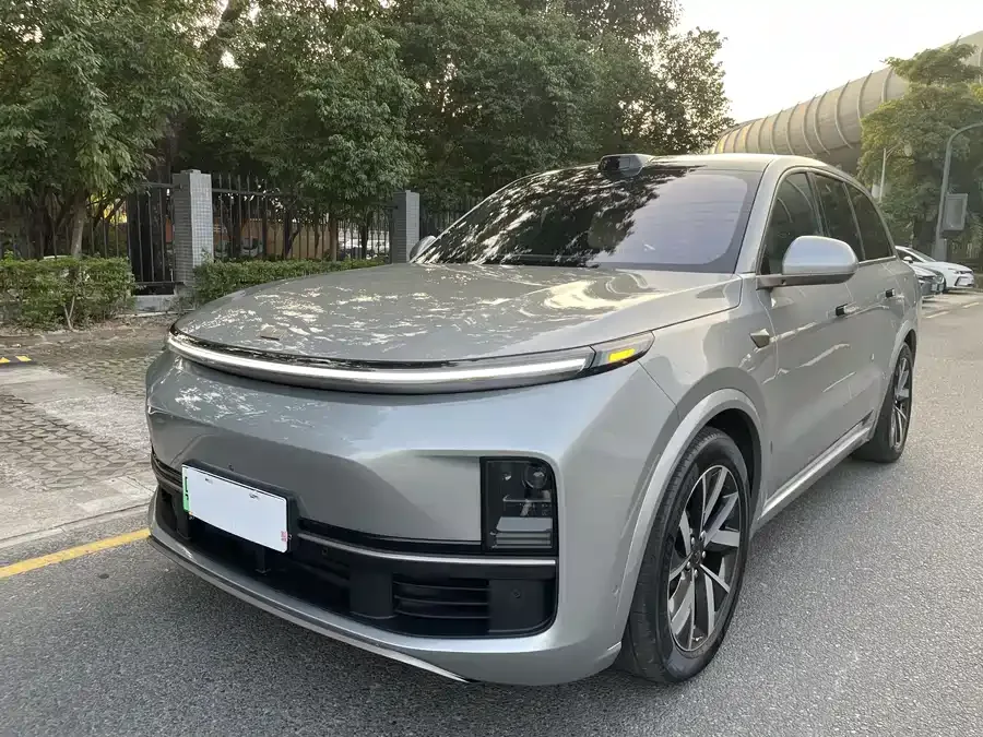 Li Xiang L8 2023