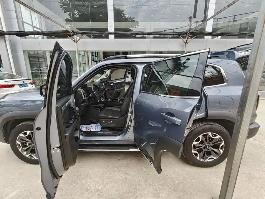 Haval Big dog Haval Big Dog 2021 2.0T DCT 4WD Chinese Pastoral Dog Edition 2022 — миниатюра 3