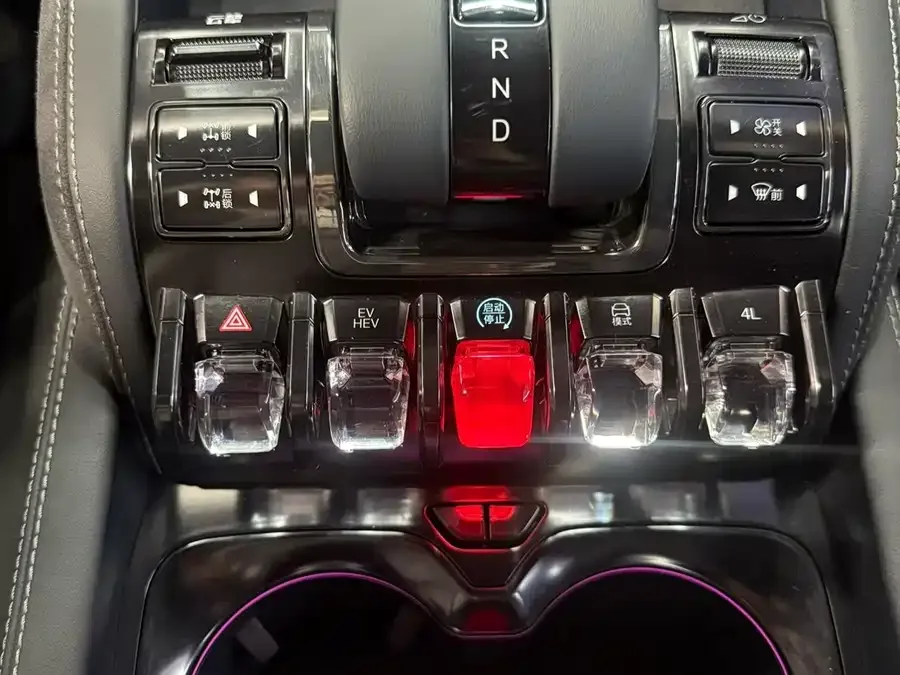 BYD Leopard Leopard 5 Leopard 5 2024 Yunniang Deluxe Edition 2024 — миниатюра 2