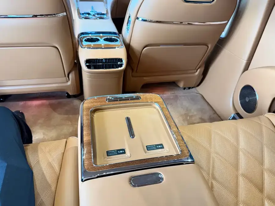 Zunjie S800 Zunjie S800 2025 Extended Range Star Edition 5-seater (192-line LiDAR) 2025 — миниатюра 4