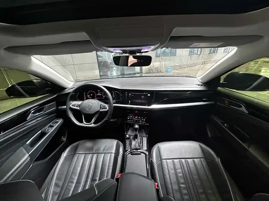 Volkswagen Passat Passat 2022 330TSI Star Elite Edition 2022 — миниатюра 2