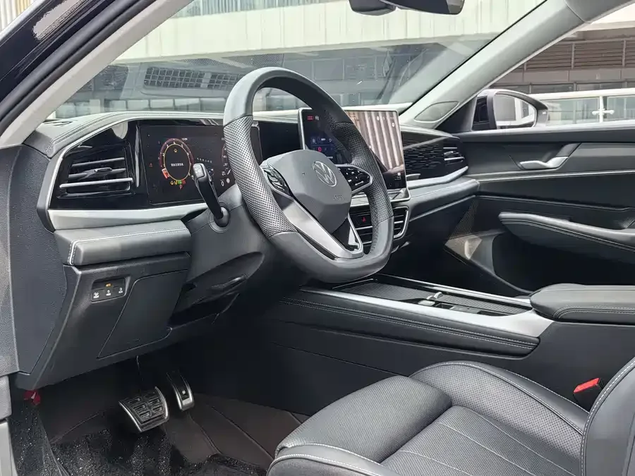 Volkswagen Passat Passat 2025 PRO 380TSI Starry Sky Dragon Edition 2025 — миниатюра 3