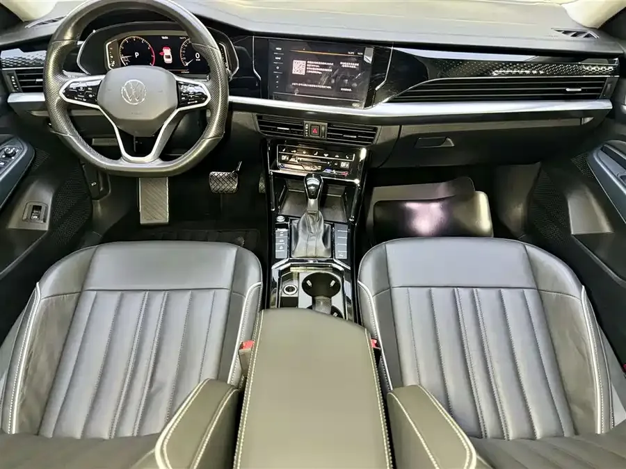 Volkswagen Passat Passat 2023 facelift 330TSI Star Elite Edition 2023 — миниатюра 4