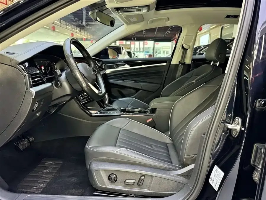 Volkswagen Passat Passat 2023 facelift 330TSI Star Elite Edition 2023 — миниатюра 5