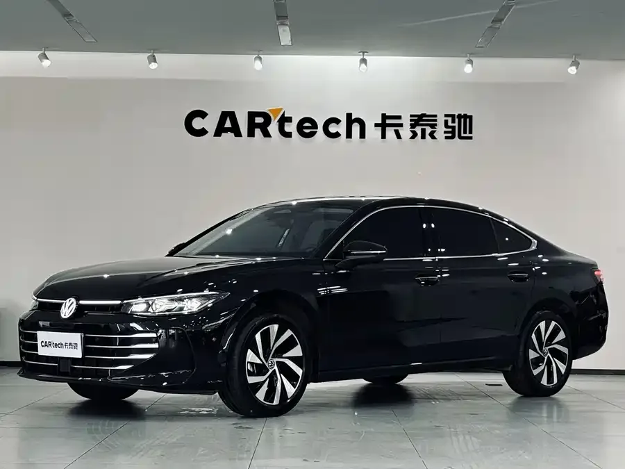 Volkswagen Passat 2025