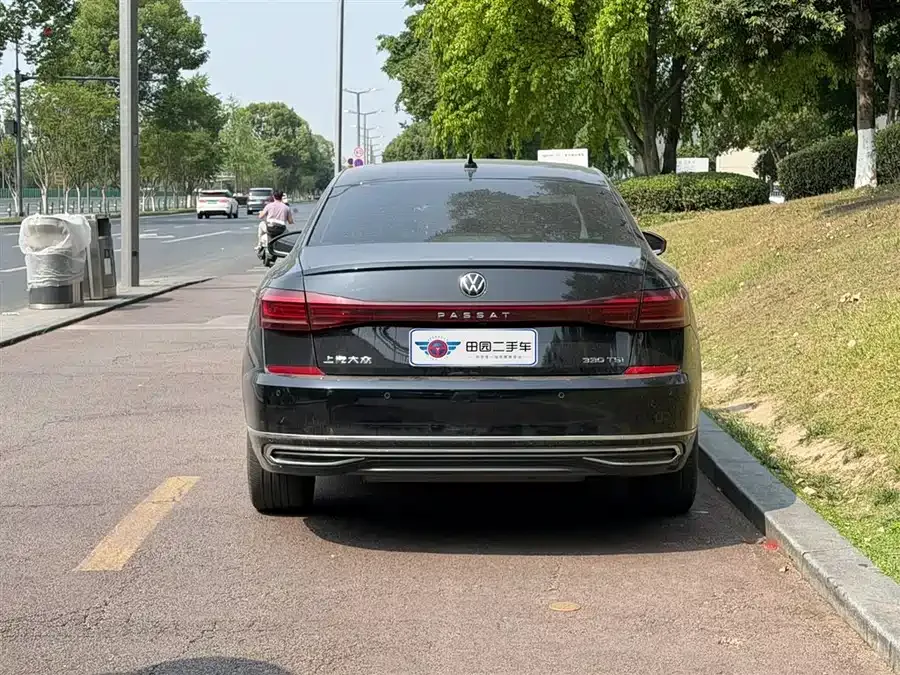 Volkswagen Passat Passat 2022 330TSI Elite Edition 2022 — миниатюра 2