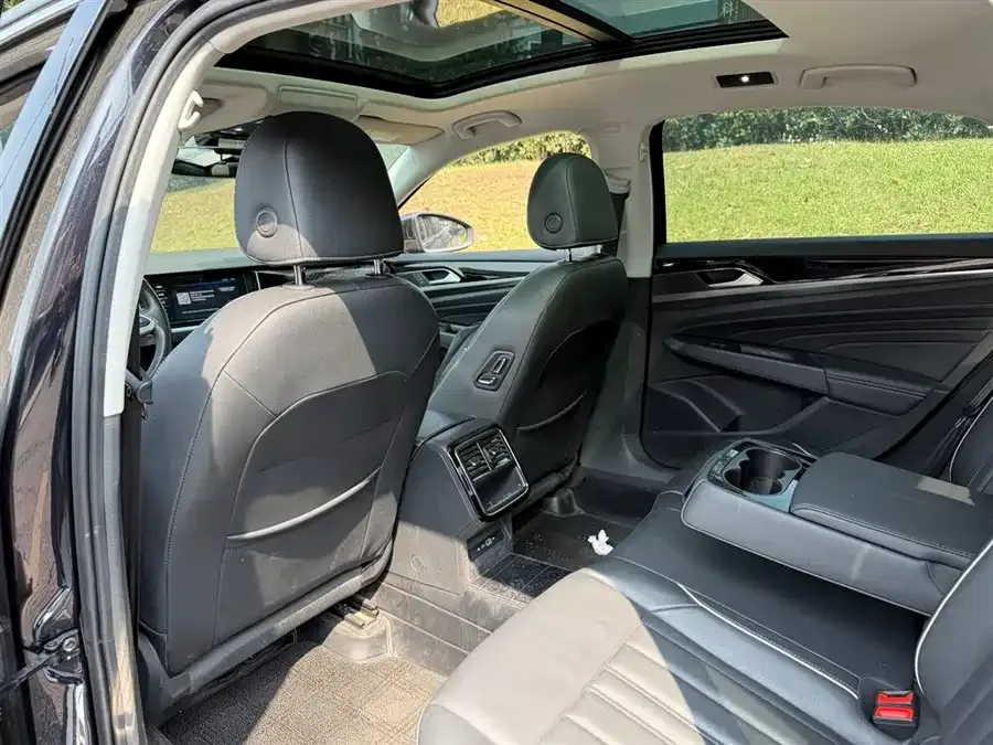 Volkswagen Passat Passat 2022 330TSI Elite Edition 2022 — миниатюра 3