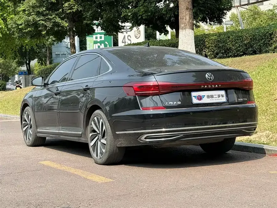 Volkswagen Passat Passat 2022 330TSI Elite Edition 2022 — миниатюра 4