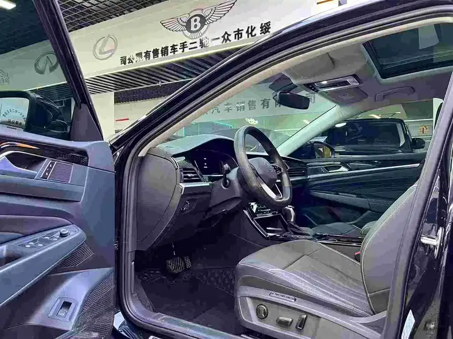 Volkswagen Passat Passat 2024 330TSI Star Elite Edition 2024 — миниатюра 4