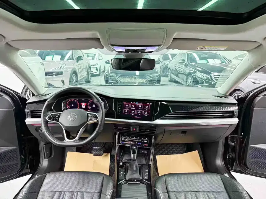 Volkswagen Passat Passat 2023 facelift 330TSI Starry Sky Deluxe Edition 2023 — миниатюра 3