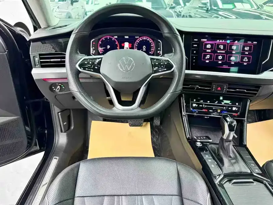 Volkswagen Passat Passat 2023 facelift 330TSI Starry Sky Deluxe Edition 2023 — миниатюра 5