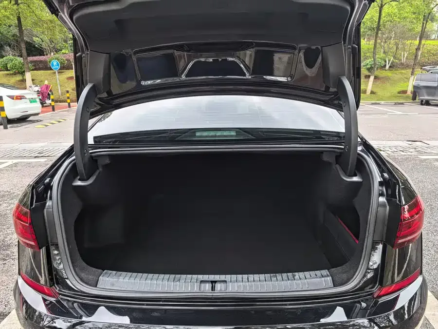 Volkswagen Passat Passat 2023 330TSI Deluxe Edition 2022 — миниатюра 3