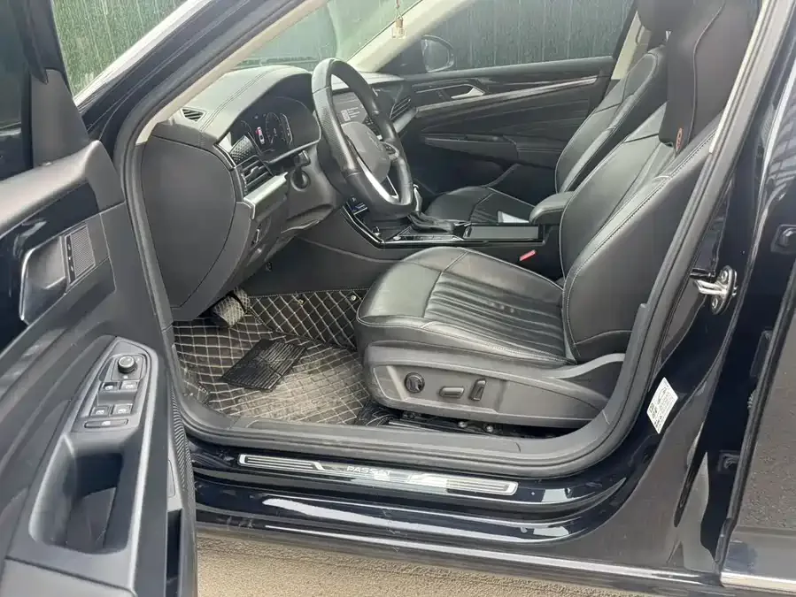 Volkswagen Passat Passat 2022 330TSI Star Elite Edition 2022 — миниатюра 2