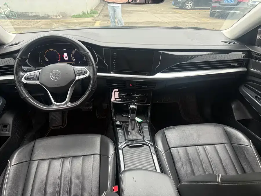 Volkswagen Passat Passat 2022 330TSI Star Elite Edition 2022 — миниатюра 2