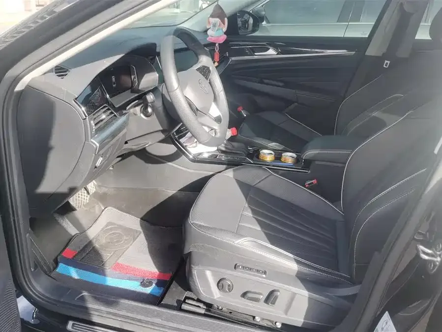 Volkswagen Passat Passat 2024 330TSI Star Elite Edition 2024 — миниатюра 3