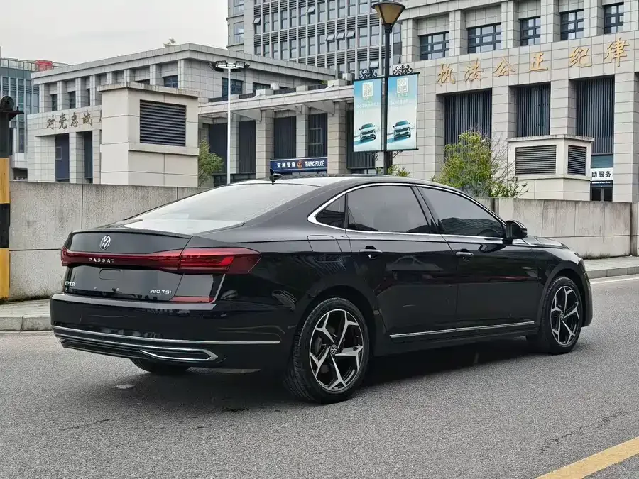 Volkswagen Passat Passat 2024 380TSI Longteng Edition 2024 — миниатюра 2