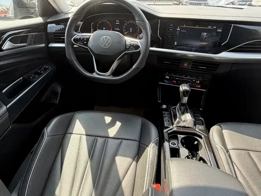 Volkswagen Passat Passat 2024 380TSI Star Elite Edition 2024 — миниатюра 4