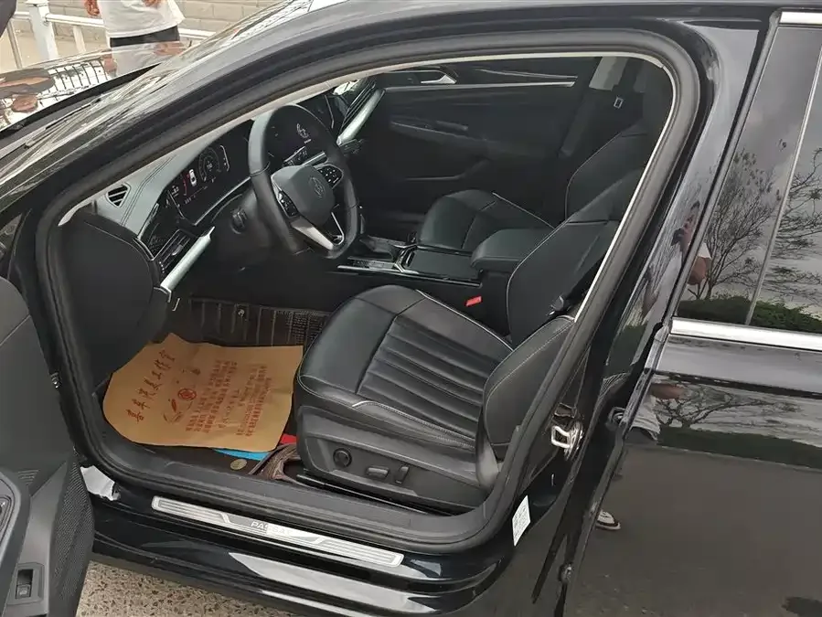 Volkswagen Passat Passat 2023 facelift 330TSI Star Elite Edition 2023 — миниатюра 3