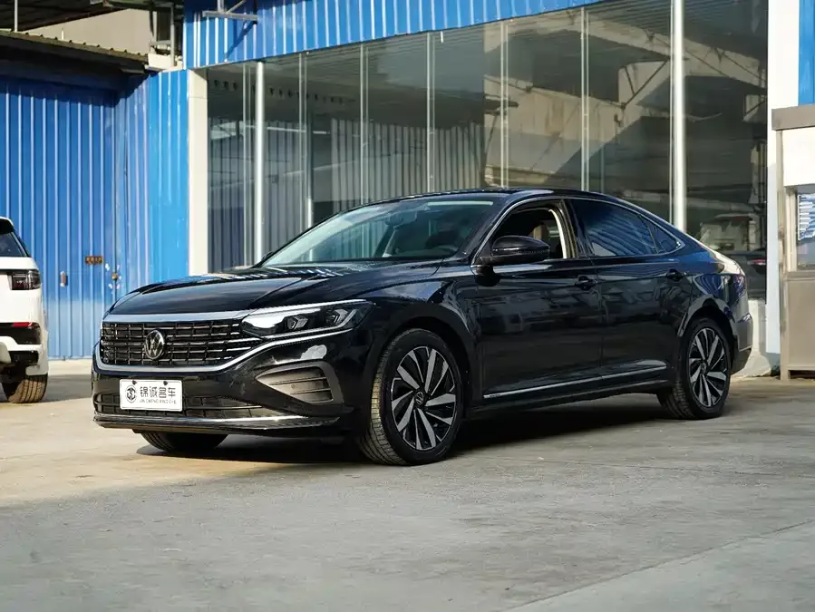 Volkswagen Passat Passat 2024 330TSI Elite Edition 2024 — фото 1, купить с доставкой в Москву
