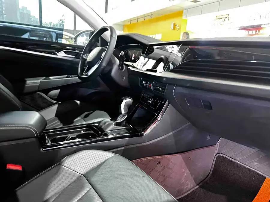 Volkswagen Passat Passat 2025 Outstanding Model 330TSI Starry Sky Elite Edition 2024 — миниатюра 4