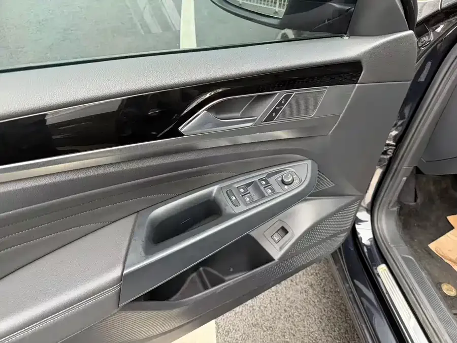 Volkswagen Passat Passat 2024 380TSI Starry Sky Dragon Edition 2024 — миниатюра 3