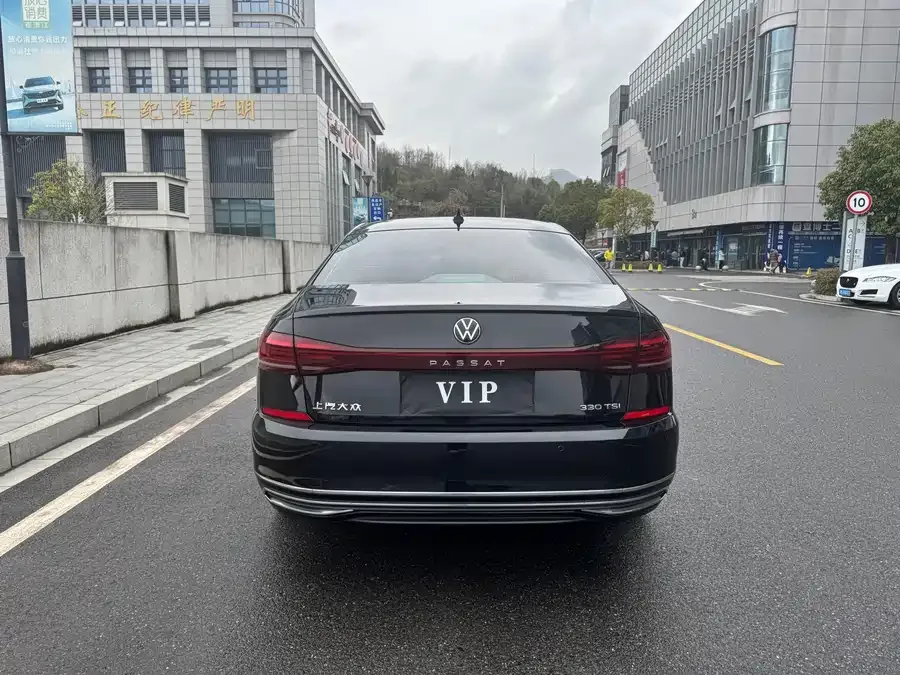 Volkswagen Passat Passat 2023 facelift 330TSI Star Elite Edition 2023 — миниатюра 2