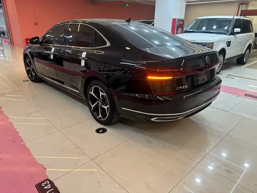 Volkswagen Passat Passat 2024 380TSI Starry Sky Deluxe Edition 2024 — миниатюра 4