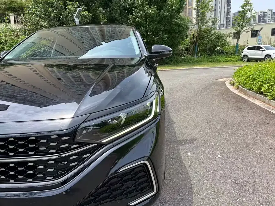 Volkswagen Passat Passat 2023 facelift 330TSI Star Elite Edition 2023 — миниатюра 4