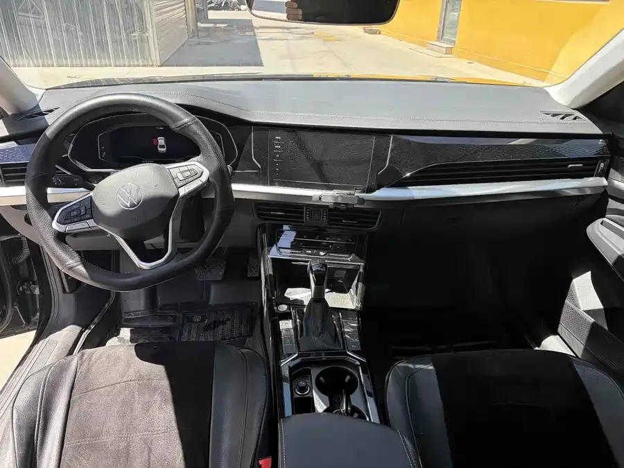 Volkswagen Passat Passat 2022 330TSI Star Elite Edition 2022 — миниатюра 2