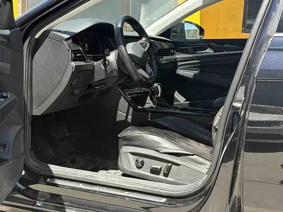 Volkswagen Passat Passat 2022 330TSI Star Elite Edition 2022 — миниатюра 3