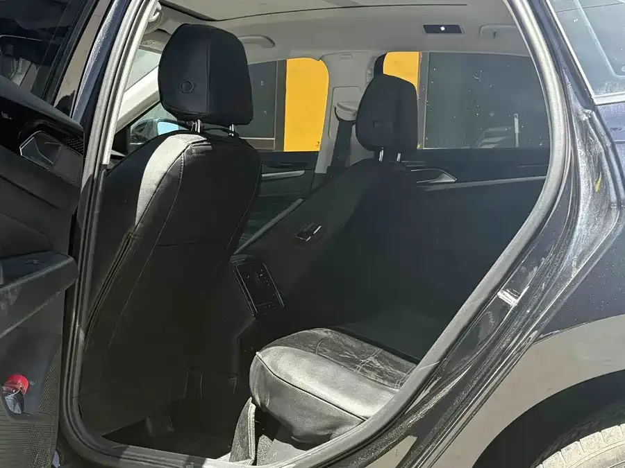 Volkswagen Passat Passat 2022 330TSI Star Elite Edition 2022 — миниатюра 4