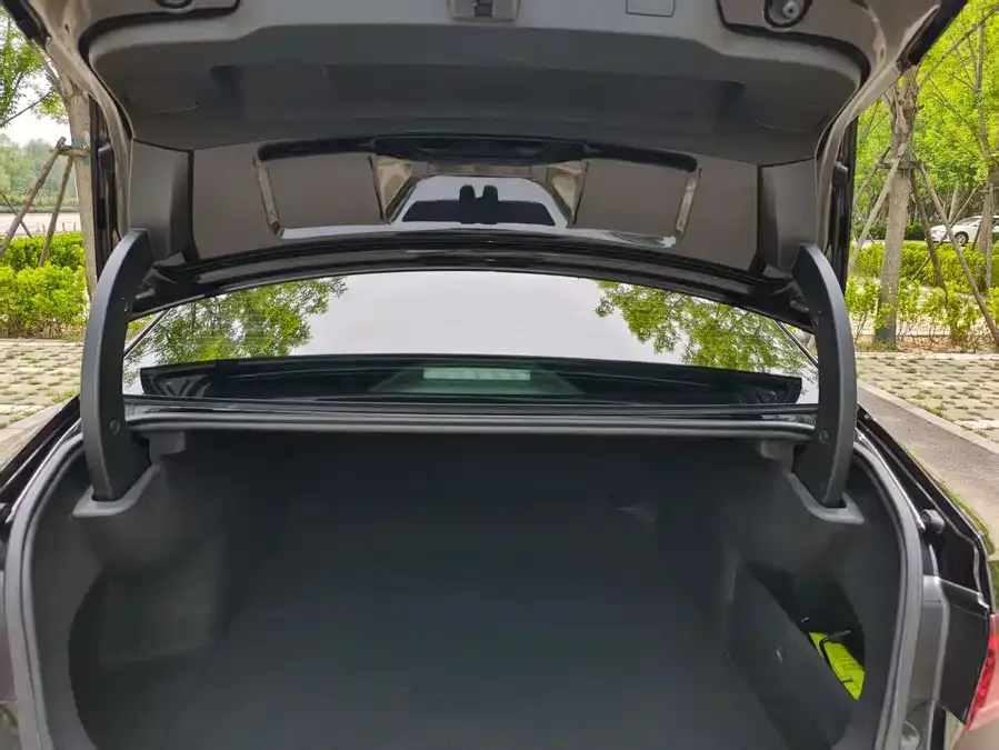 Volkswagen Passat Passat 2022 330TSI Star Elite Edition 2022 — миниатюра 5
