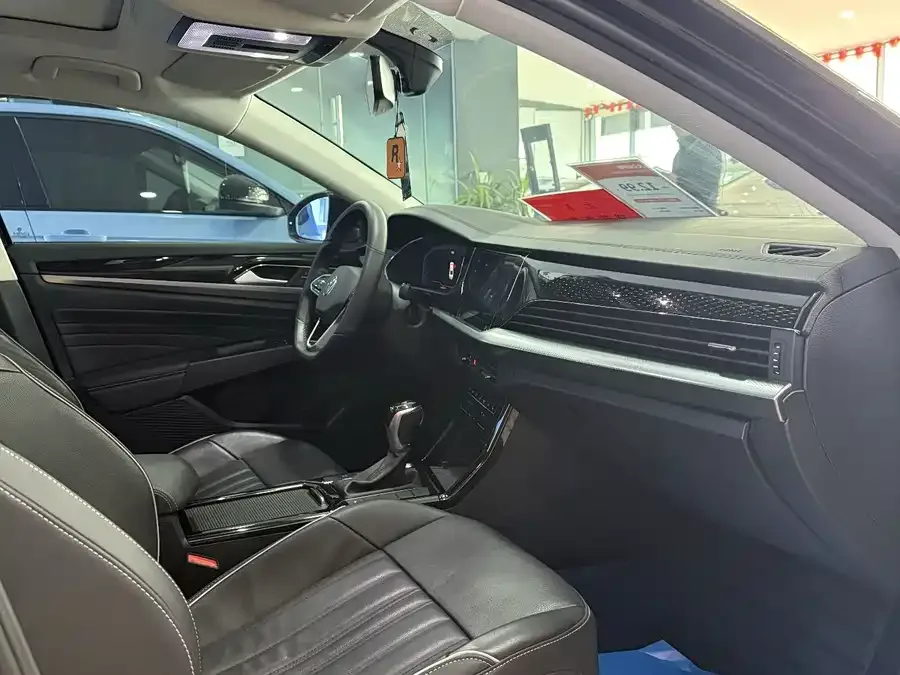 Volkswagen Passat Passat 2023 330TSI Star Elite Edition 2023 — миниатюра 4