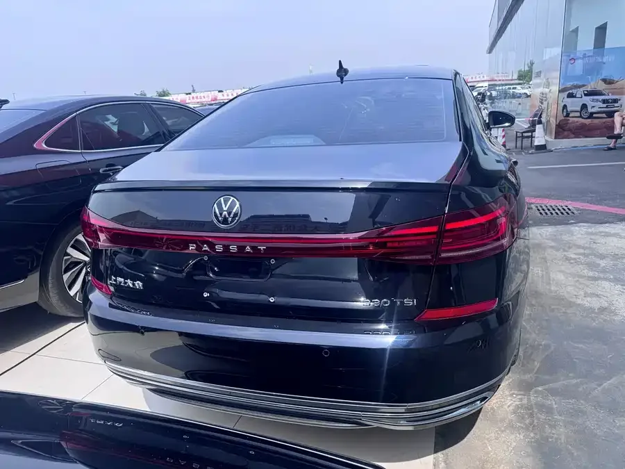 Volkswagen Passat Passat 2022 330TSI Elite Edition 2022 — миниатюра 5