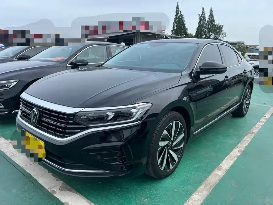 Volkswagen Passat Passat 2022 330TSI Premium Edition 2022 — фото 1, купить с доставкой в Москву