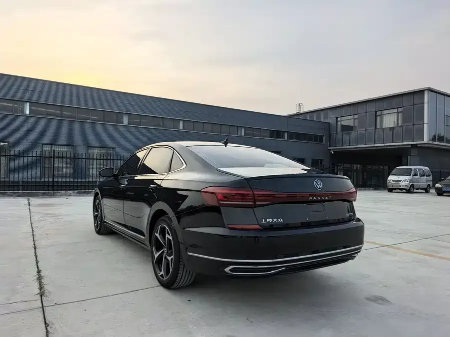 Volkswagen Passat Passat 2023 330TSI Star Elite Edition 2023 — миниатюра 2