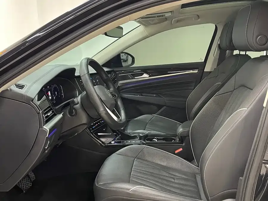 Volkswagen Passat Passat 2023 330TSI Starry Sky Deluxe Edition 2023 — миниатюра 3