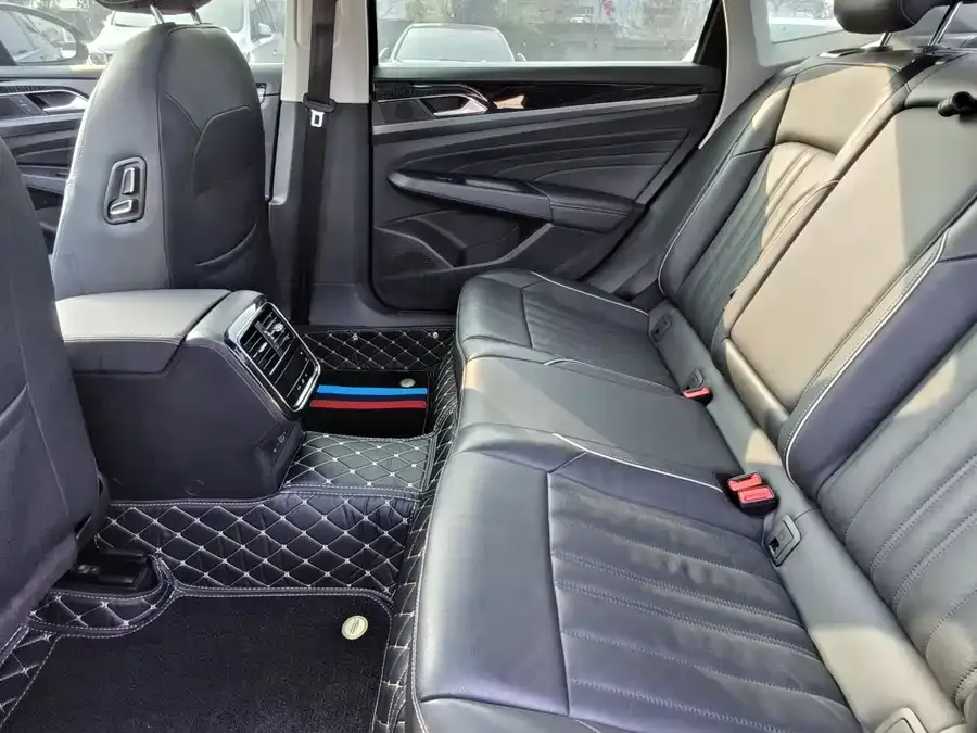 Volkswagen Passat Passat 2022 330TSI Star Elite Edition 2022 — миниатюра 2