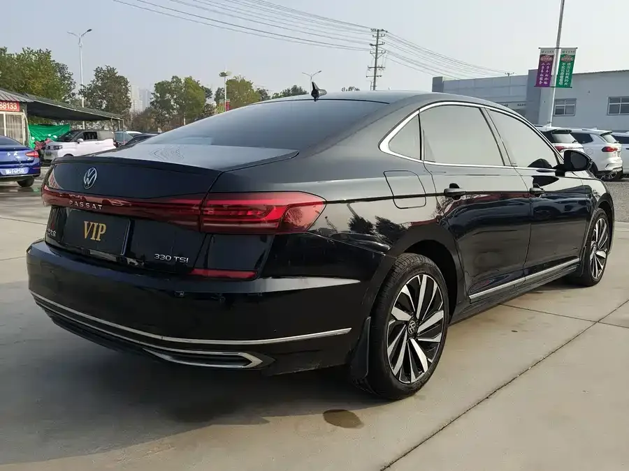 Volkswagen Passat Passat 2022 330TSI Star Elite Edition 2022 — миниатюра 3