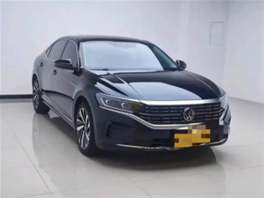 Volkswagen Passat Passat 2022 330TSI Premium Edition 2022 — миниатюра 3