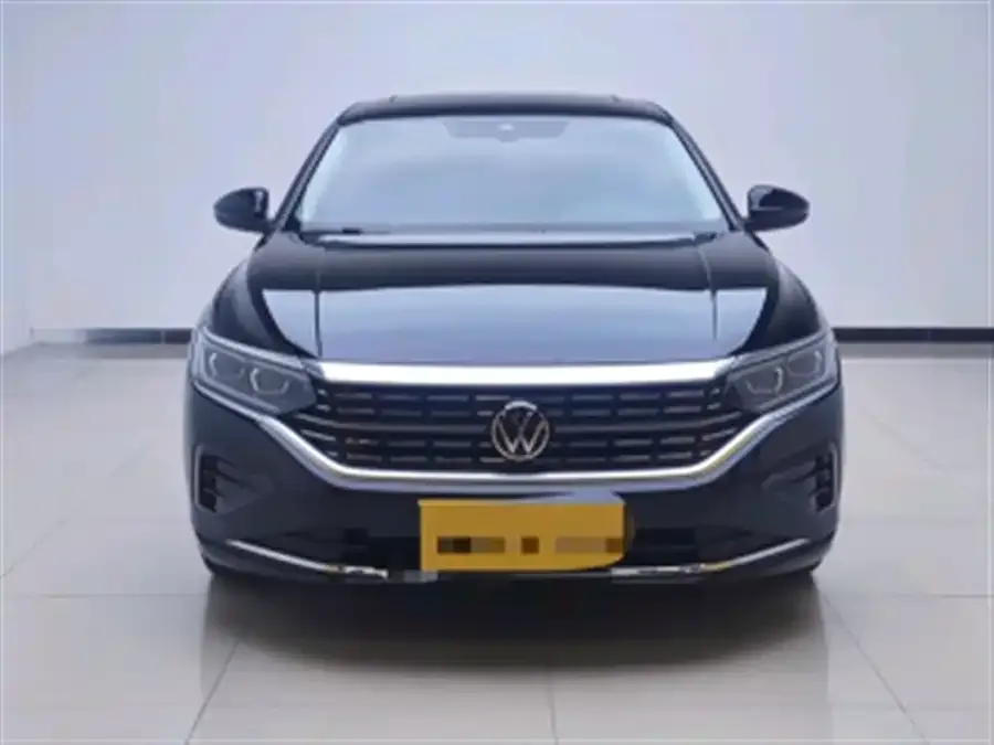 Volkswagen Passat Passat 2022 330TSI Premium Edition 2022 — миниатюра 5
