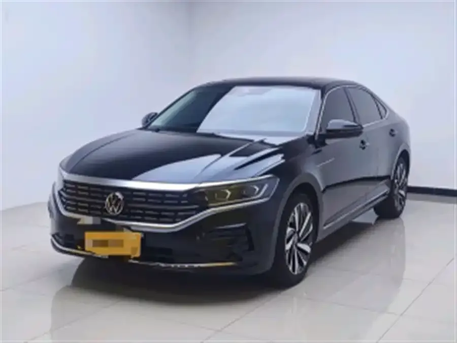 Volkswagen Passat Passat 2022 330TSI Premium Edition 2022 — фото 1, купить с доставкой в Москву