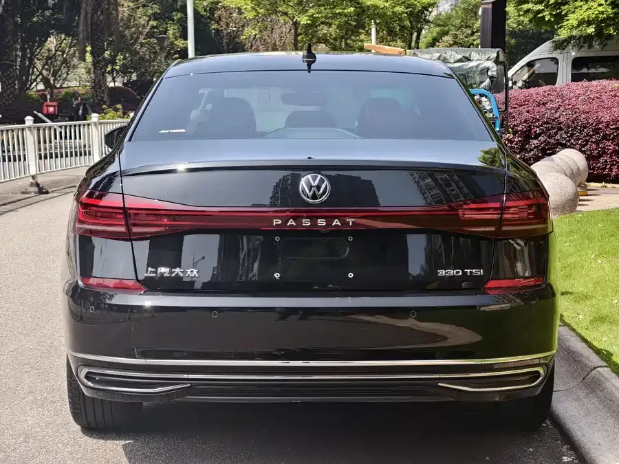 Volkswagen Passat Passat 2022 330TSI Star Elite Edition 2022 — миниатюра 2